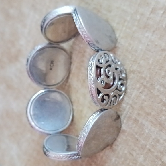 Kenneth Cole Reaction Silver Tone Elastic Fit Bracelet - Picture 6 of 8